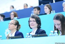 В Баку стартовали соревнования Международного турнира по художественной гимнастике AGF Junior Trophy (ФОТО)