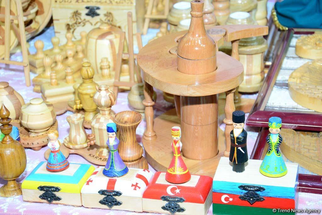 Своим примером они вдохновляют жизнь в других! Весенние радости в Баку (ФОТО)