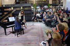 Я родилась с любовью. Адиля Гусейнзаде (ФОТО)