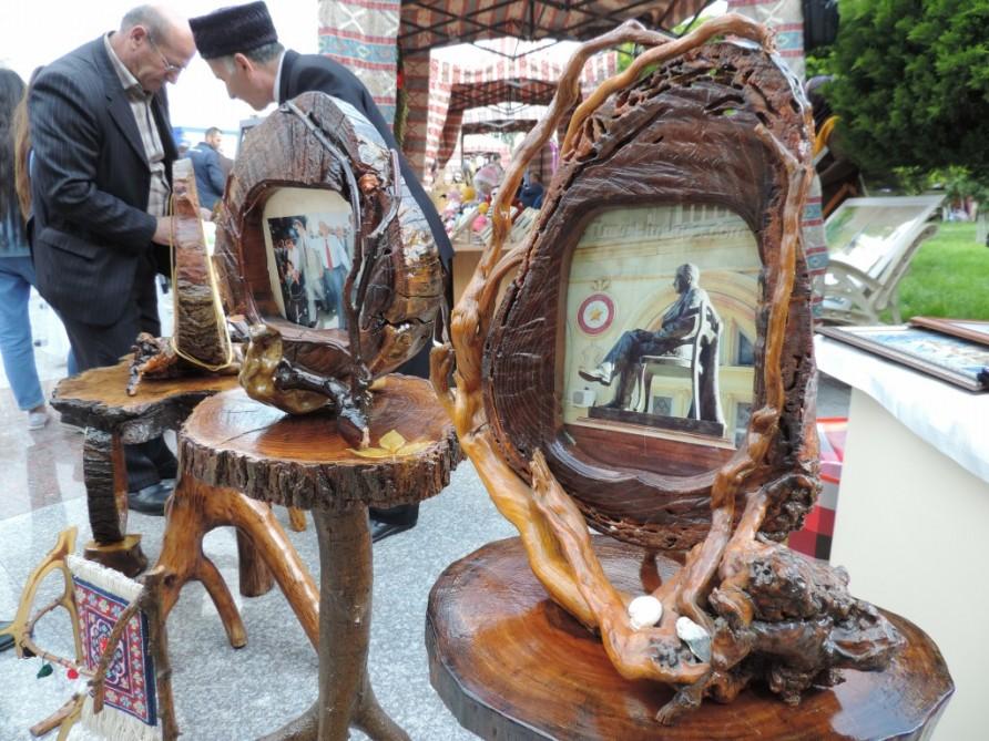 Гусарские бабушки вызвали удивление в Хачмазе (ФОТО)