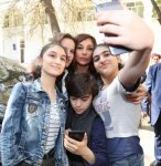 Первый вице-президент Мехрибан Алиева встретилась с вынужденными переселенцами (ФОТО)