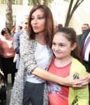 Первый вице-президент Мехрибан Алиева встретилась с вынужденными переселенцами (ФОТО)