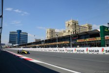 На Гран При Формулы 1 SOCAR Азербайджан стартовали свободные заезды F2 (ФОТО)