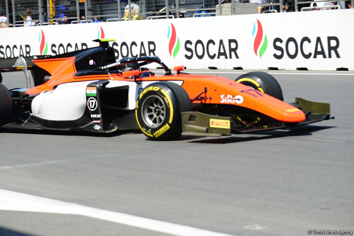 На Гран При Формулы 1 SOCAR Азербайджан стартовали свободные заезды F2 (ФОТО)