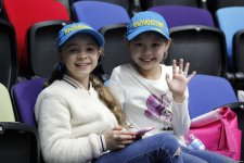 Радость детей на Кубке мира по художественной гимнастике в Баку (ФОТО)