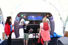 Зрители Гран При Формулы 1 SOCAR Азербайджан совмещают полезное с приятным (ФОТО)