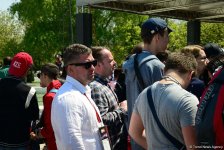 Зрители Гран При Формулы 1 SOCAR Азербайджан совмещают полезное с приятным (ФОТО)