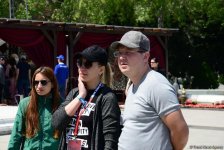 Зрители Гран При Формулы 1 SOCAR Азербайджан совмещают полезное с приятным (ФОТО)