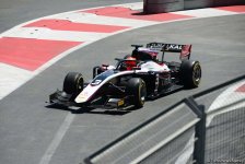 В рамках Гран при Формулы 1 SOCAR Азербайджан стартовала вторая гонка F2 (ФОТО)