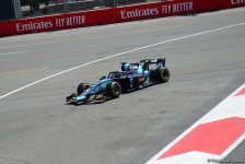 В рамках Гран при Формулы 1 SOCAR Азербайджан стартовала вторая гонка F2 (ФОТО)