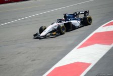 В рамках Гран при Формулы 1 SOCAR Азербайджан стартовала вторая гонка F2 (ФОТО)