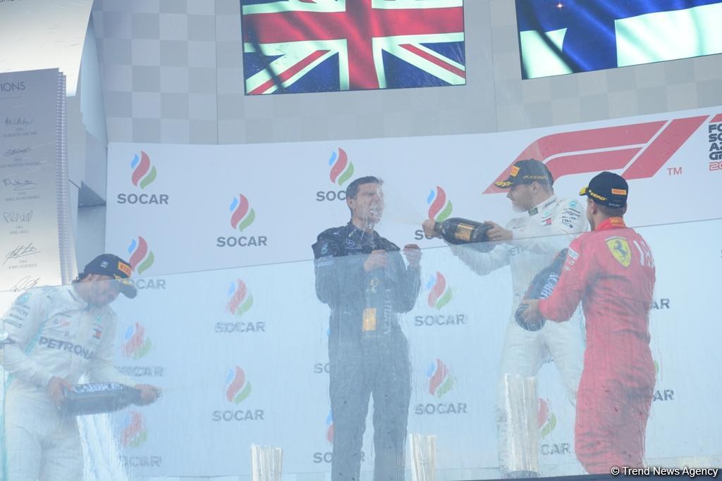 Валттери Боттас стал победителем Гран-при Формулы 1 SOCAR Азербайджан (ФОТО)