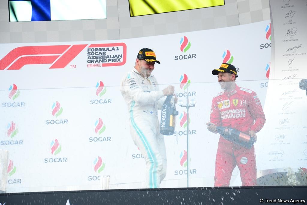 Валттери Боттас стал победителем Гран-при Формулы 1 SOCAR Азербайджан (ФОТО)