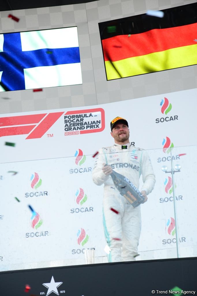 Валттери Боттас стал победителем Гран-при Формулы 1 SOCAR Азербайджан (ФОТО)