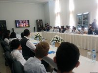 В Академии СГБ им. Г.Алиева прошел интерактивный семинар на тему пользы и вреда соцсетей (ФОТО)