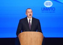 Президент Ильхам Алиев и Первая леди Мехрибан Алиева приняли участие в открытии V Всемирного форума по межкультурному диалогу в Баку (ФОТО) (версия 5)