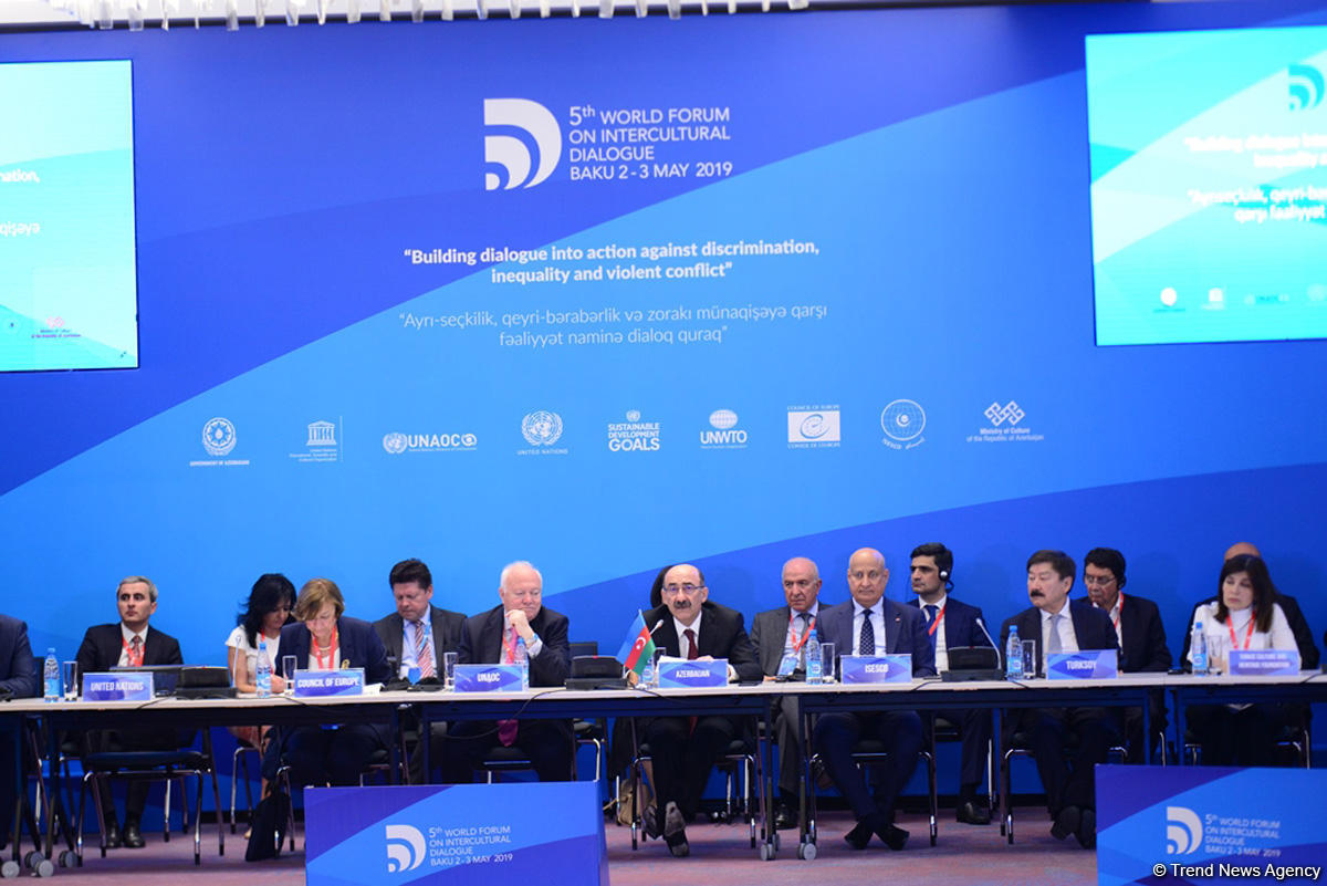 Министр Гараев: Азербайджан вносит существенный вклад  в построение межкультурного диалога (ФОТО)