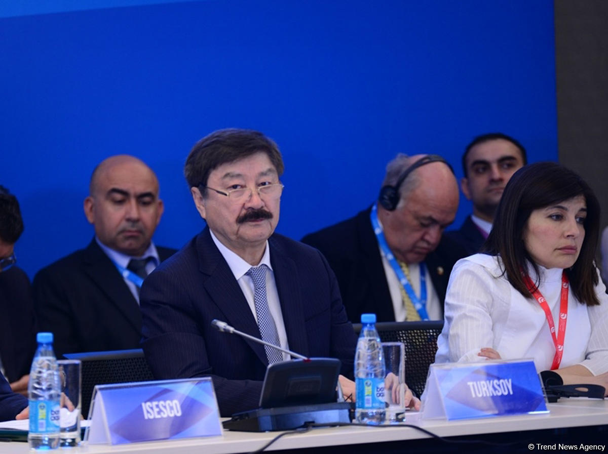 Министр Гараев: Азербайджан вносит существенный вклад  в построение межкультурного диалога (ФОТО)