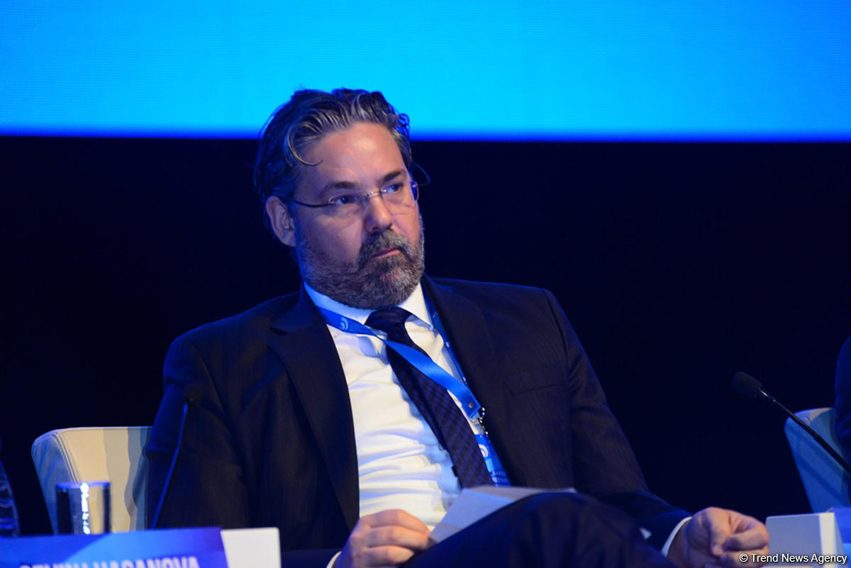 В рамках Всемирного форума в Баку проходит встреча международных организаций высокого уровня (ФОТО)