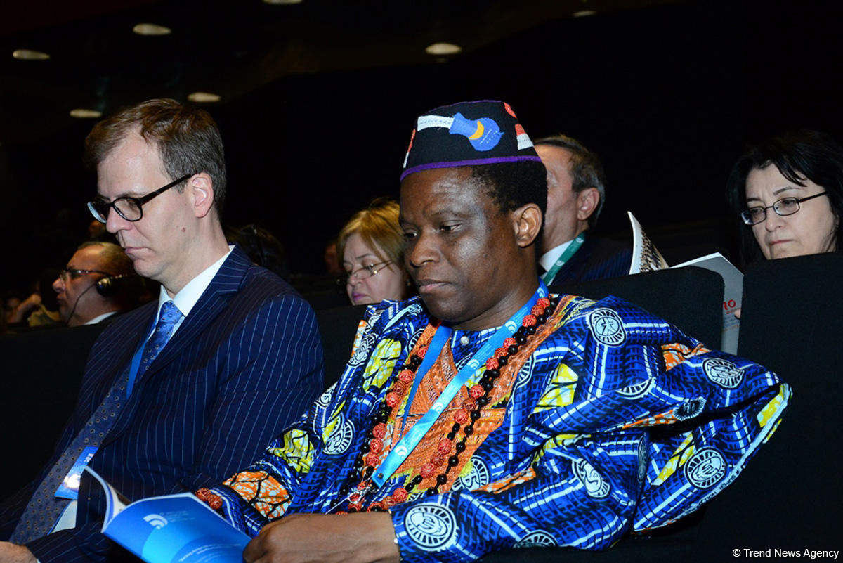 В рамках Всемирного форума в Баку проходит встреча международных организаций высокого уровня (ФОТО)