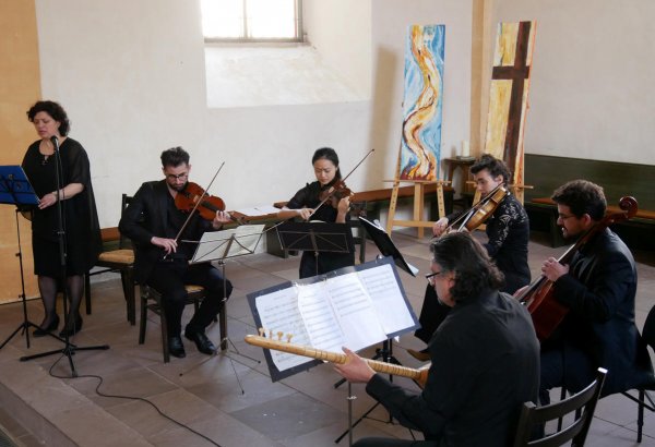 Страна огней Азербайджан в церкви Германии (ФОТО)