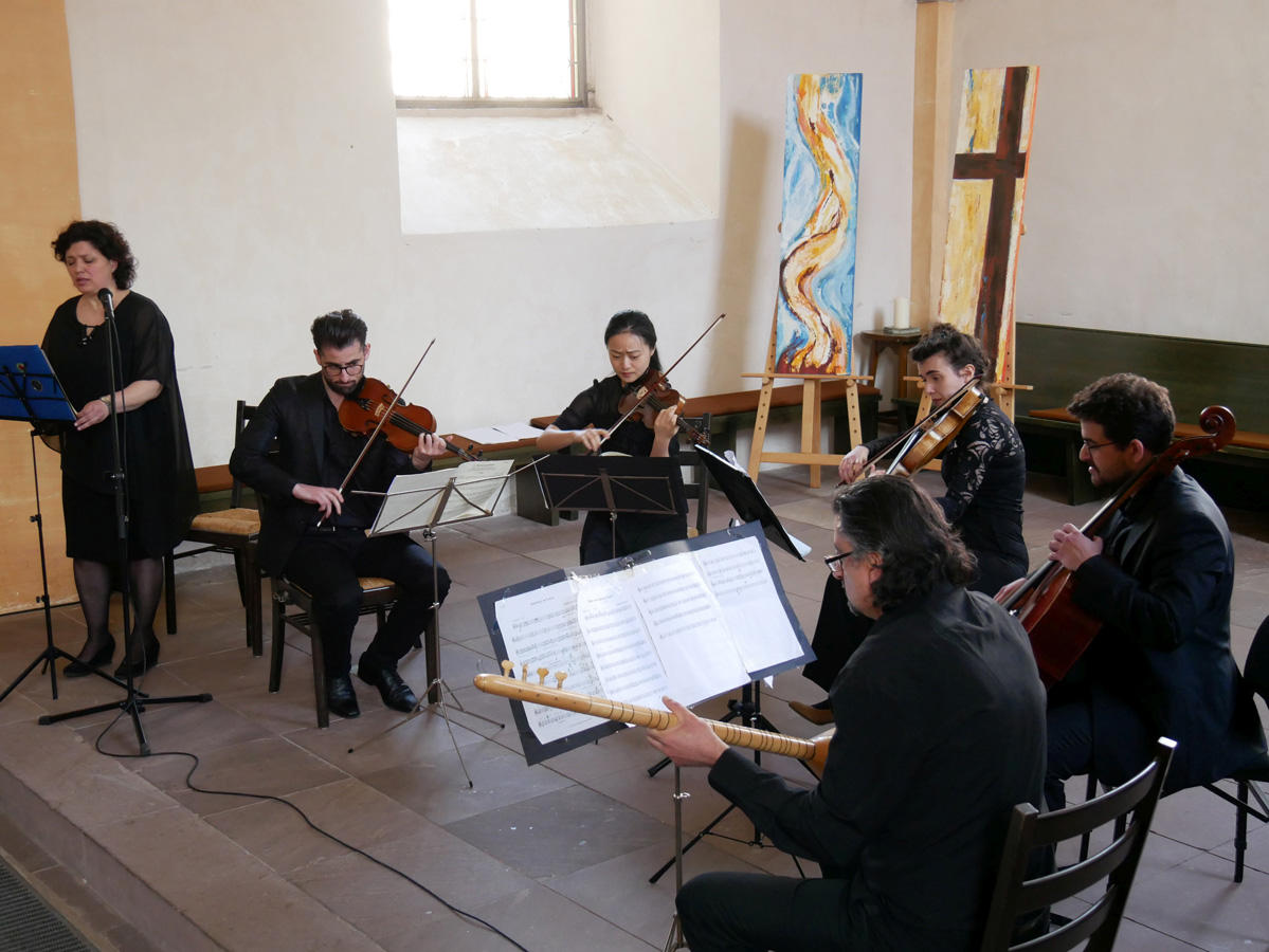 Страна огней Азербайджан в церкви Германии (ФОТО)