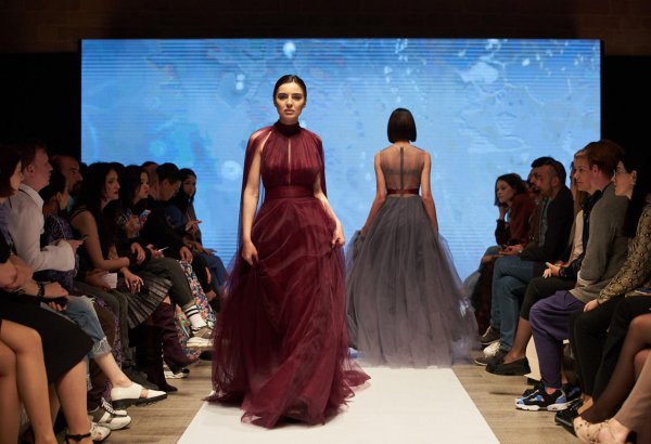 Готическое настроение на Azerbaijan Fashion Week (ФОТО)