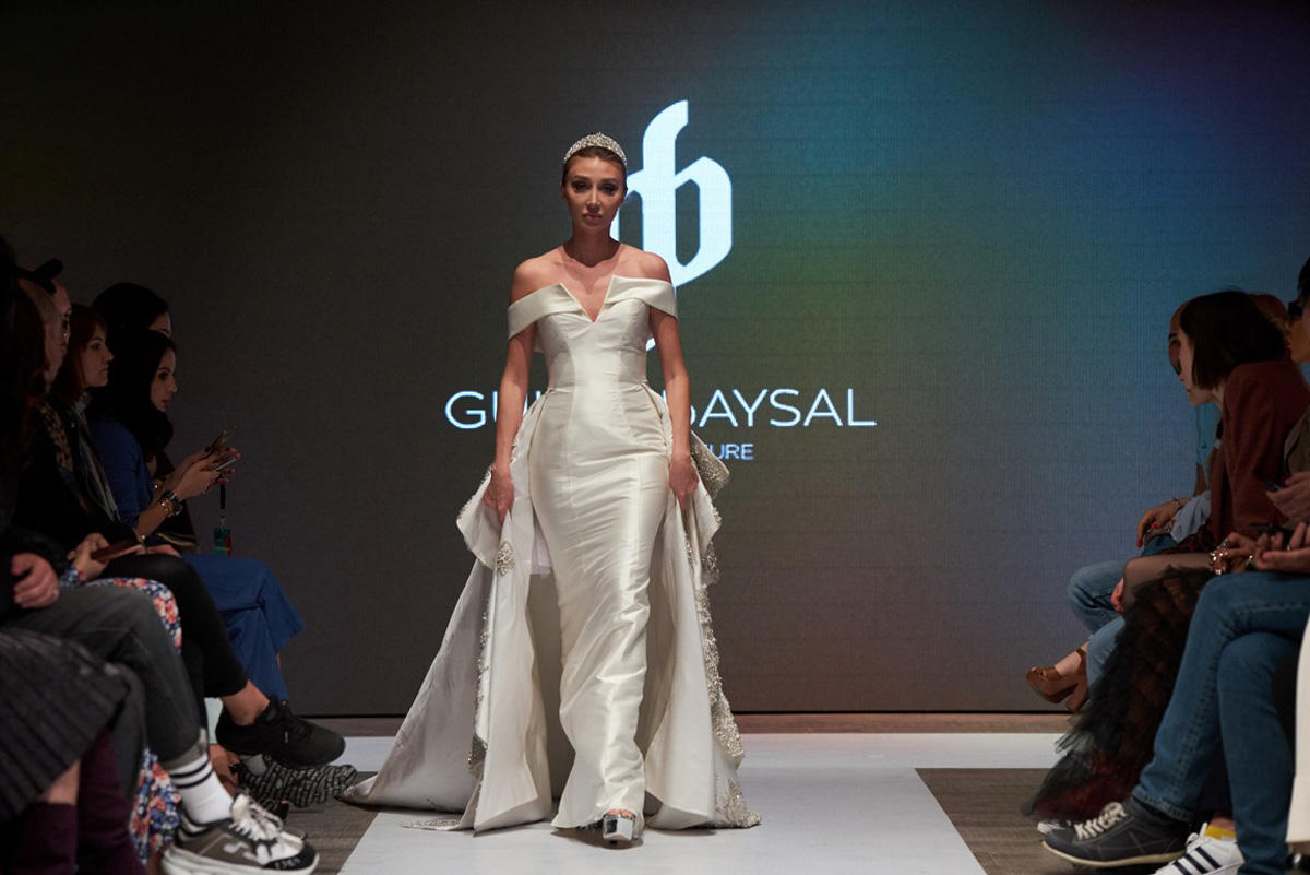 Готическое настроение на Azerbaijan Fashion Week (ФОТО)