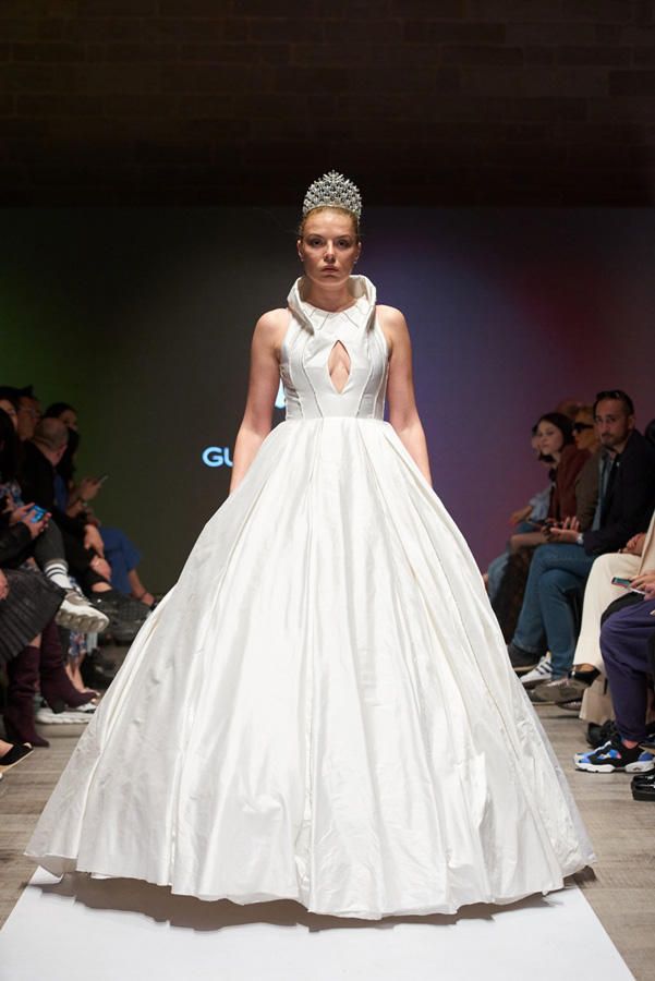 Готическое настроение на Azerbaijan Fashion Week (ФОТО)