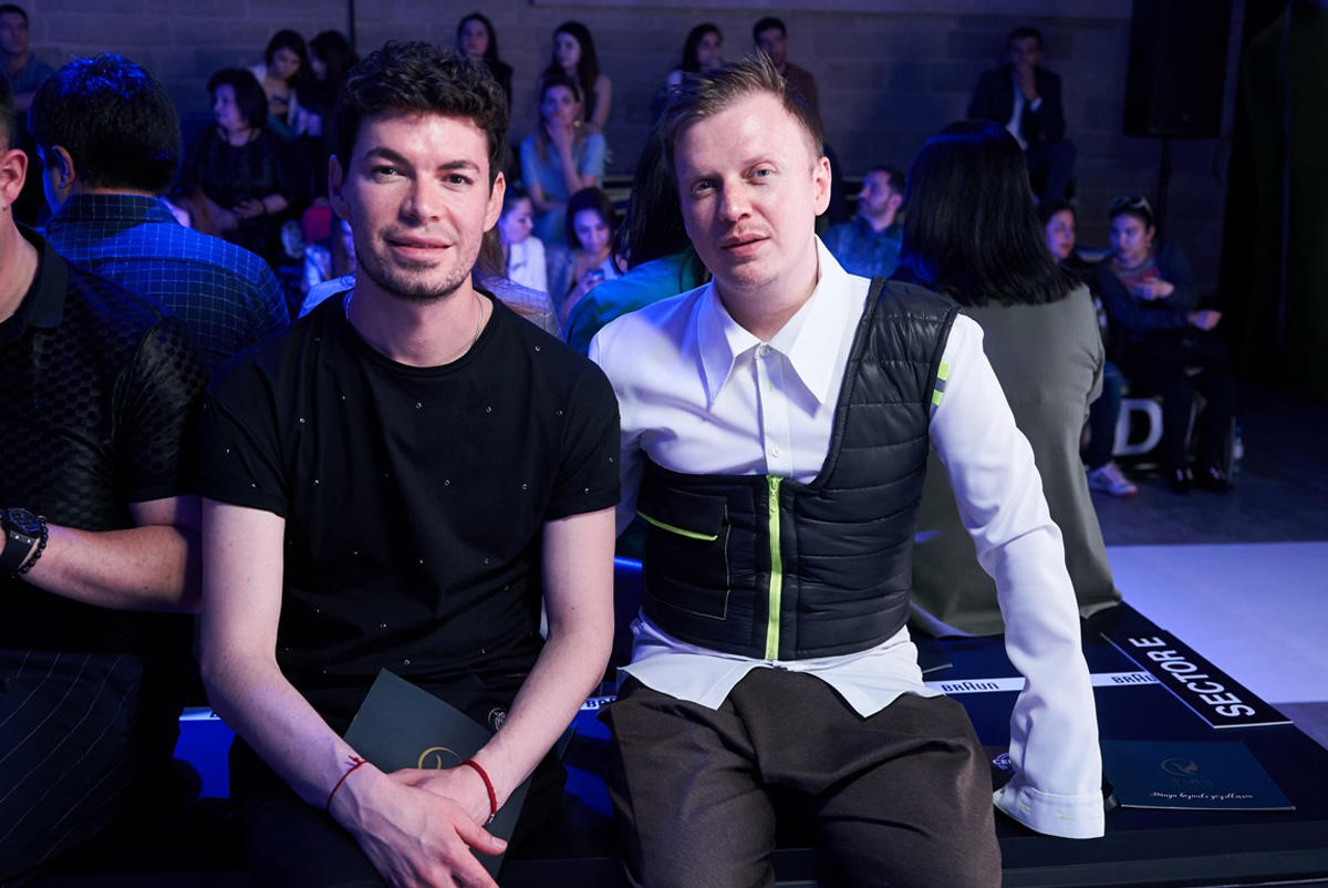 Готическое настроение на Azerbaijan Fashion Week (ФОТО)