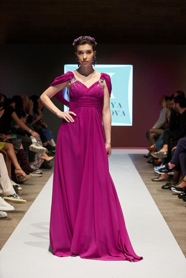 Готическое настроение на Azerbaijan Fashion Week (ФОТО)