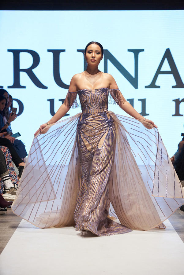 Готическое настроение на Azerbaijan Fashion Week (ФОТО)