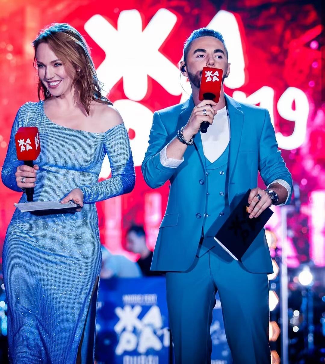 Незабываемый отдых и яркие эмоции: фестиваль "ЖАРА" в Дубае (ФОТО)