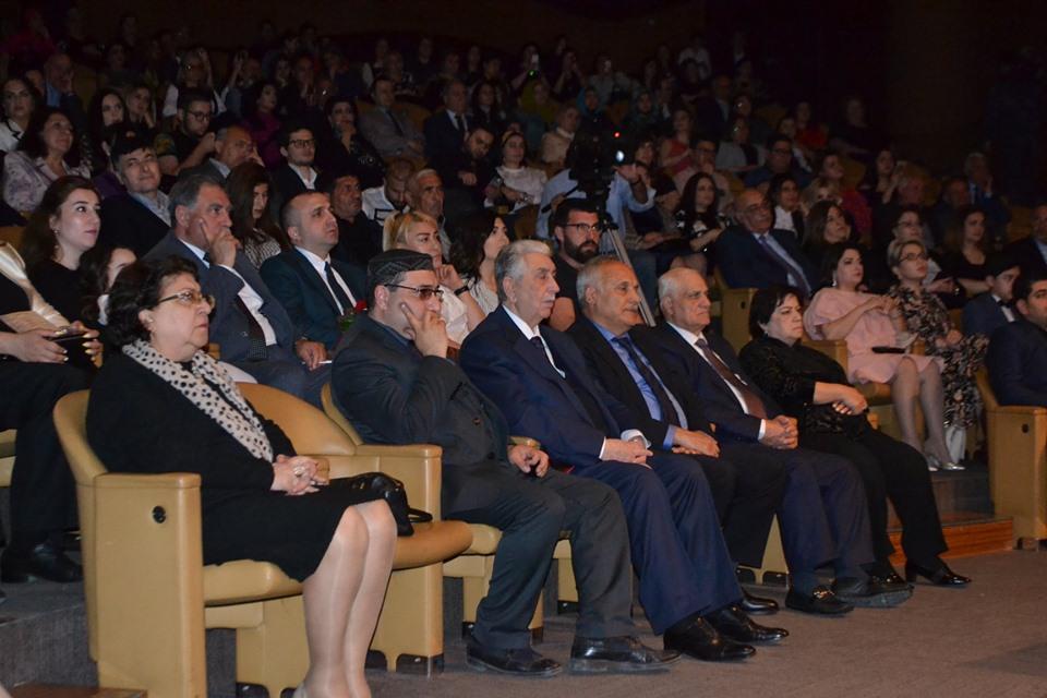 Зеркало души Назакет Теймуровой (ФОТО)