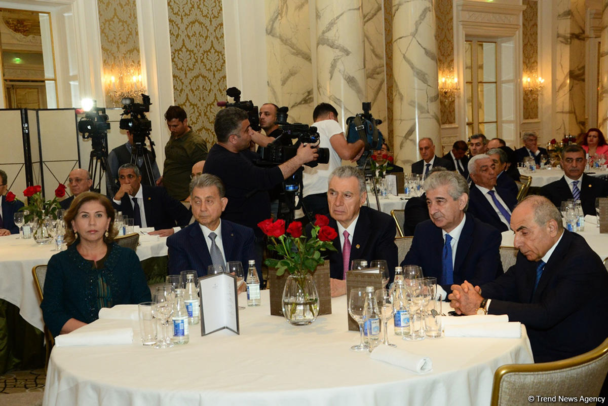 Правящая партия Азербайджана провела мероприятие, посвященное социальной политике великого лидера Гейдара Алиева (ФОТО)