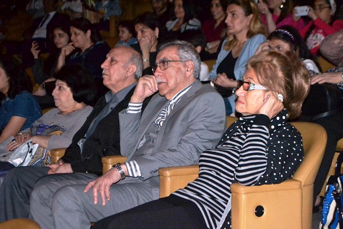 События селения Данабаш в центре Баку (ФОТО)