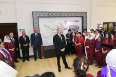 Президент Ильхам Алиев и Первая леди Мехрибан Алиева приняли участие в открытии Гобустанского филиала ОАО «Азерхалча» (ФОТО) (версия 2)