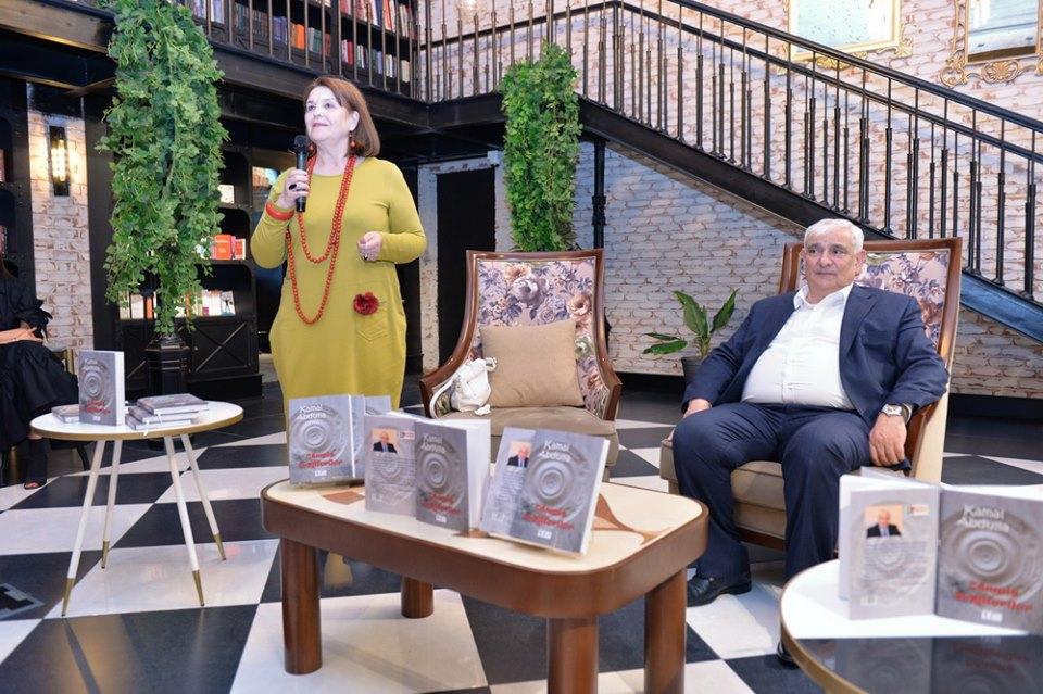 Кямал Абдулла представил "Долину кудесников", где царит вечная весна, правда и красота (ФОТО)