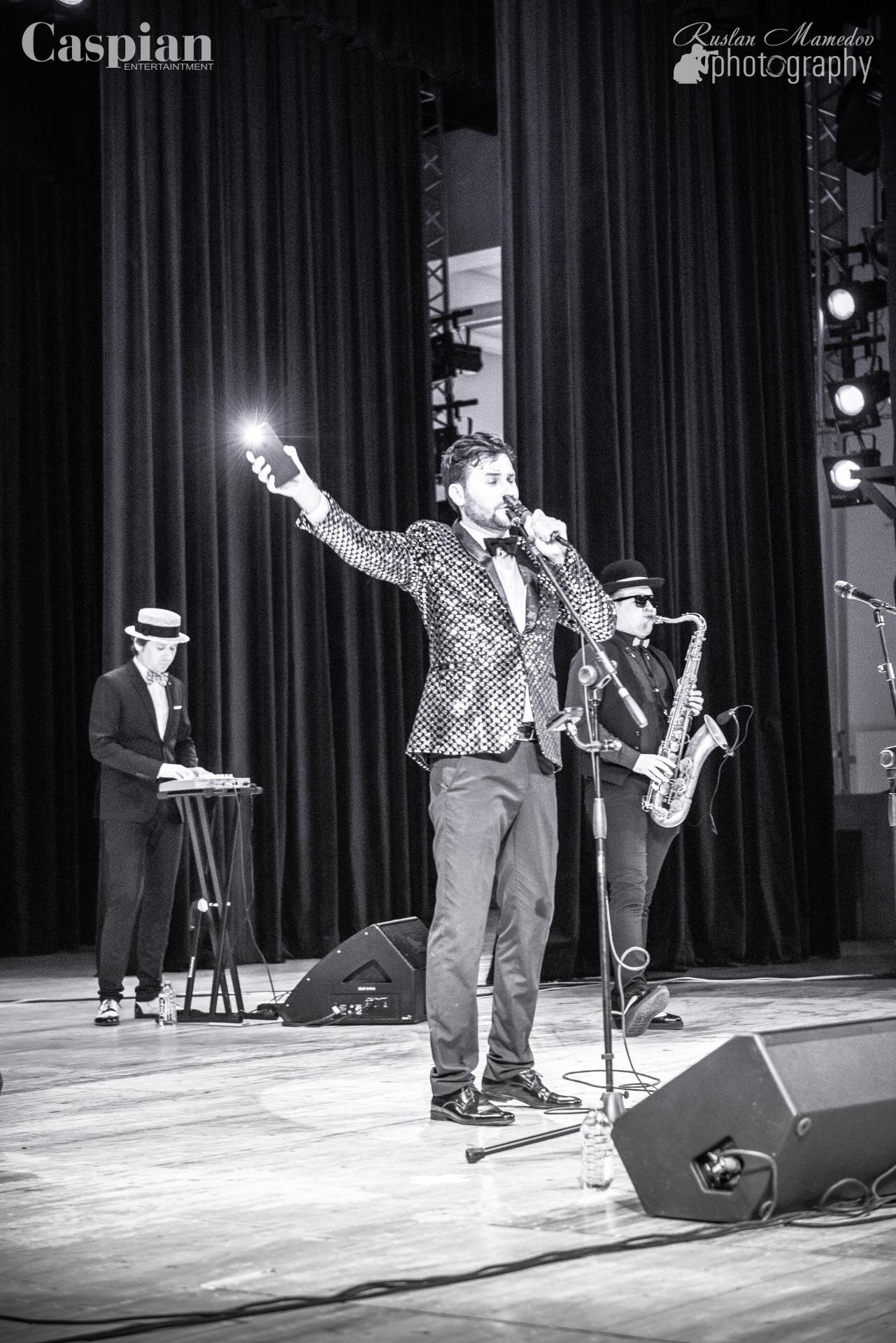 Баку окунулся в 20-30-е годы роскоши, элегантности и искрометного веселья (ВИДЕО, ФОТО)