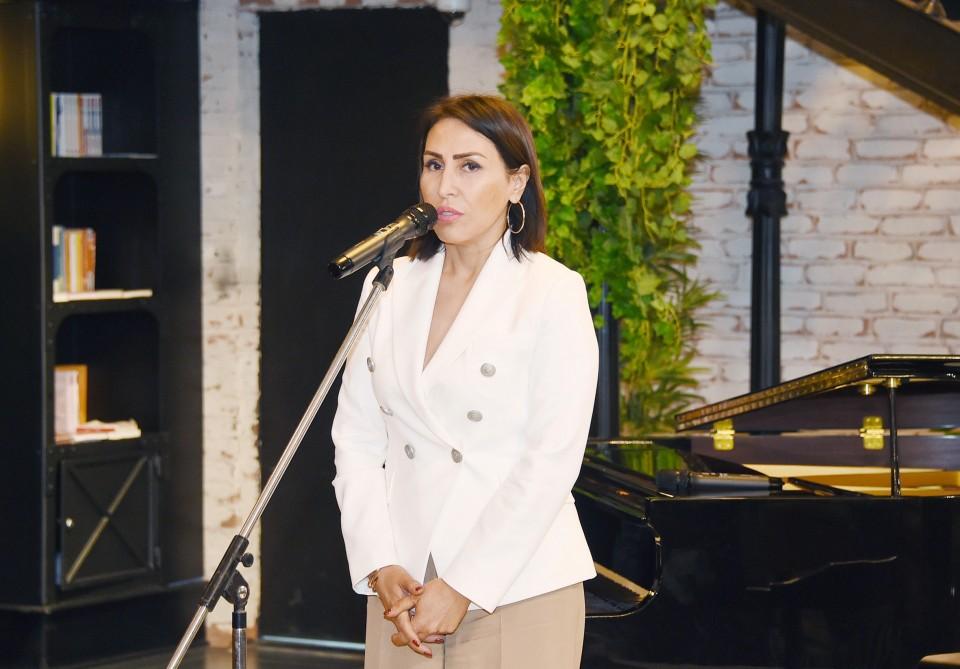 Вице-президент Фонда Гейдара Алиева Лейла Алиева приняла участие в открытии художественной выставки «Мой путь проходит через Карабах» (ФОТО)