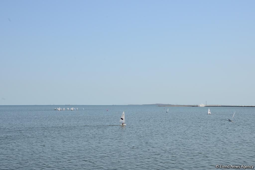 В Баку проходит регата парусных яхт, посвященная 96-й годовщине со дня рождения великого лидера Гейдара Алиева (ФОТОРЕПОРТАЖ)