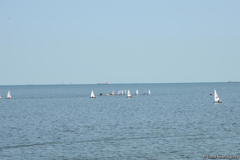 В Баку проходит регата парусных яхт, посвященная 96-й годовщине со дня рождения великого лидера Гейдара Алиева (ФОТОРЕПОРТАЖ)