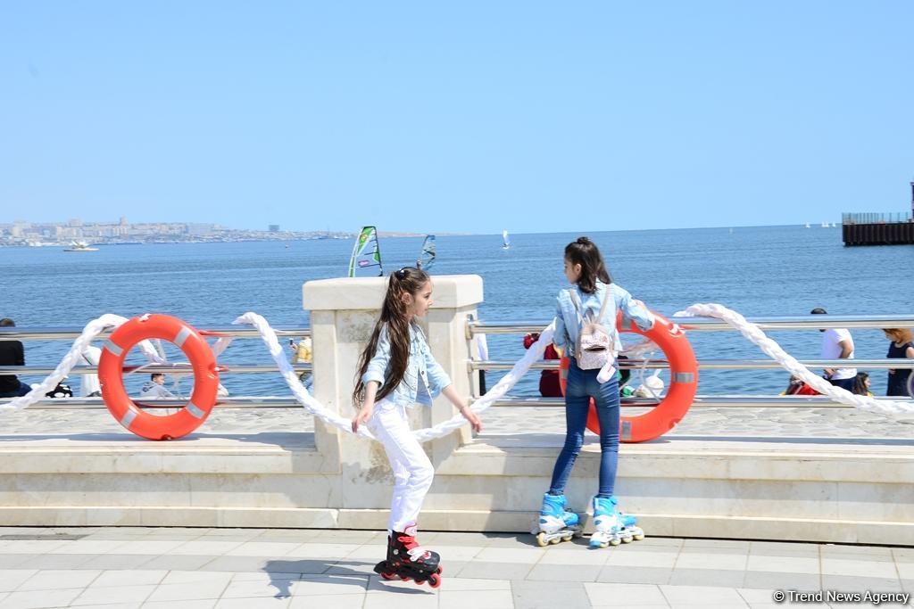 В Баку проходит регата парусных яхт, посвященная 96-й годовщине со дня рождения великого лидера Гейдара Алиева (ФОТОРЕПОРТАЖ)