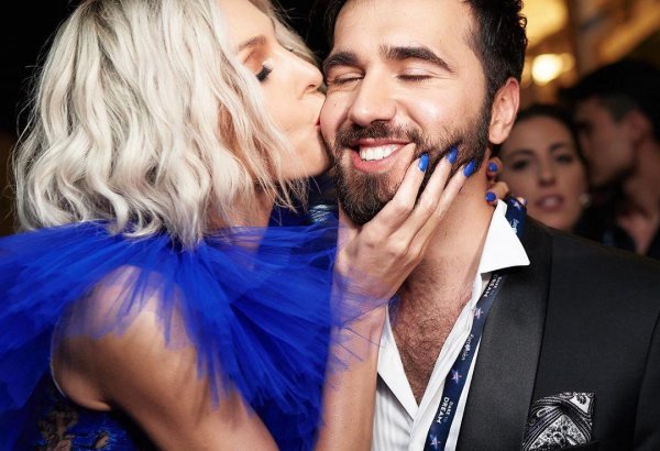 Оранжевая дорожка "Евровидения 2019" и особый интерес к Чингизу (ФОТО, ВИДЕО)