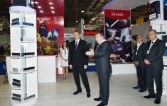 Президент Ильхам Алиев ознакомился с международными выставками WorldFood Azerbaijan и Caspian Agro (ФОТО) (версия 2)