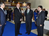 Президент Ильхам Алиев ознакомился с международными выставками WorldFood Azerbaijan и Caspian Agro (ФОТО) (версия 2)
