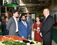 Президент Ильхам Алиев ознакомился с международными выставками WorldFood Azerbaijan и Caspian Agro (ФОТО) (версия 2)