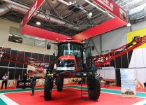 Президент Ильхам Алиев ознакомился с международными выставками WorldFood Azerbaijan и Caspian Agro (ФОТО) (версия 2)