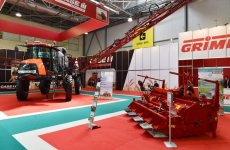 Президент Ильхам Алиев ознакомился с международными выставками WorldFood Azerbaijan и Caspian Agro (ФОТО) (версия 2)