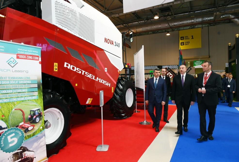 Президент Ильхам Алиев ознакомился с международными выставками WorldFood Azerbaijan и Caspian Agro (ФОТО) (версия 2)